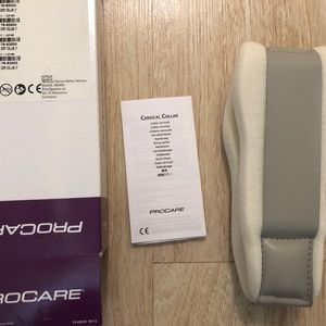 New in Box ProCare Universal Cervical Collar 3"